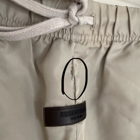 Fear of God Essentials Nylon Neutral Men's Drawsting Pants Sz M - Taupe/Beige - Picture 2 of 7